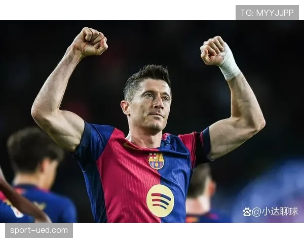 拉菲尼亚近五场七球一助 成巴萨进攻利器 拉菲尼亚近五场七球一助 成巴萨进攻利器