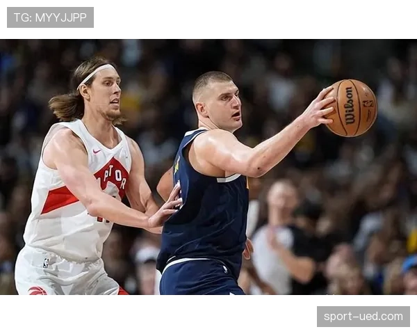 约基奇三双数据难救主 掘金内线优势遭遇挑战